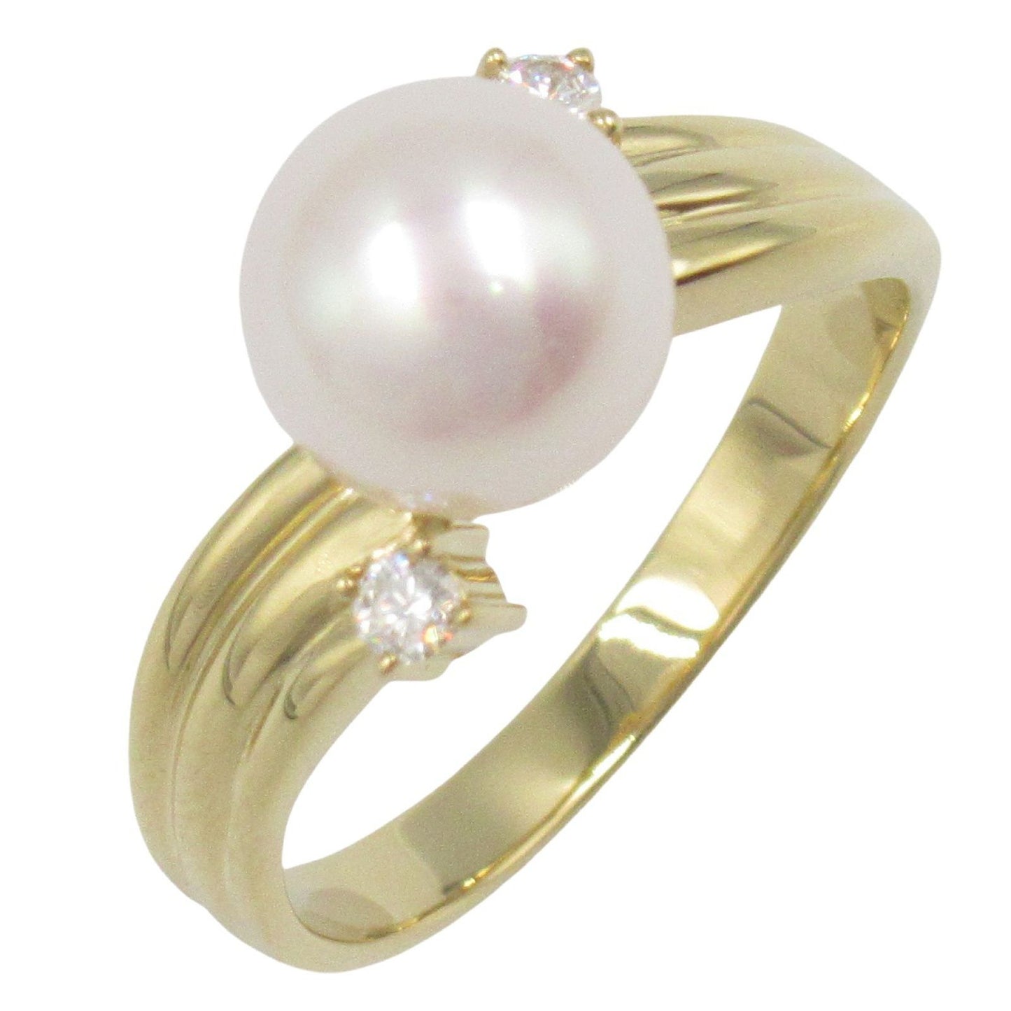 TASAKI Pearl and Diamond Ring in 18K Yellow Gold - Size 9