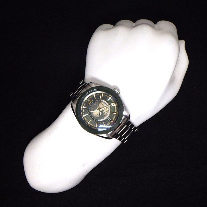 OMEGA Seamaster Aqua Terra GMT - Green Dial - Luxury Timepiece