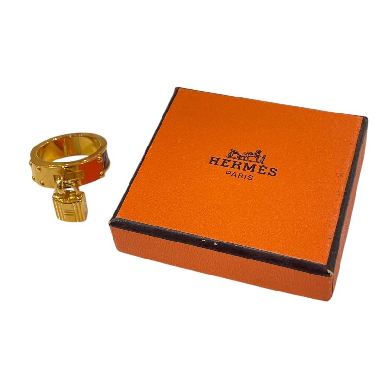 HERMES Kelly Scarf Ring in Brown/Gold - Exquisite Luxury Accessory