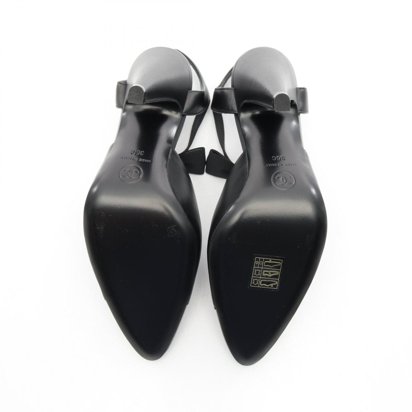 CHANEL Coco Mark Ribbon Pumps in Black Patent Leather - Size 36C