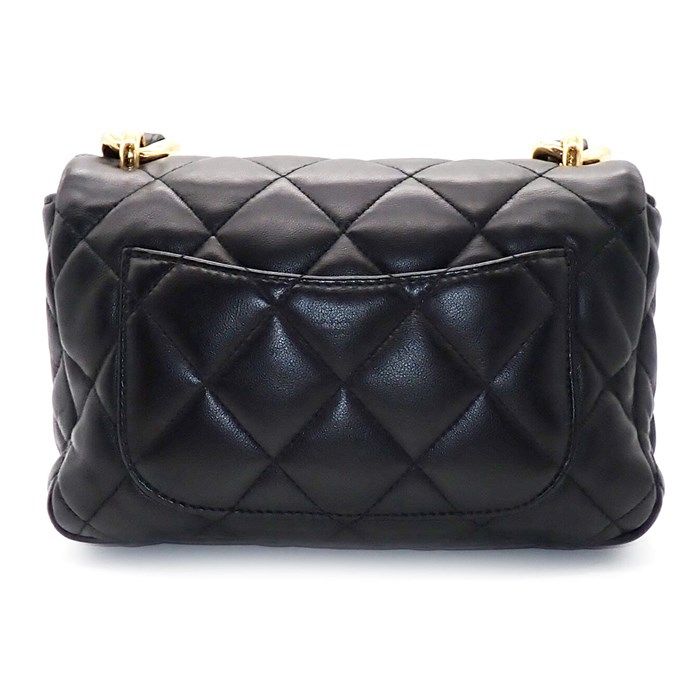 Chanel Black Lambskin Shoulder Bag with Gold Hardware - Timeless Elegance
