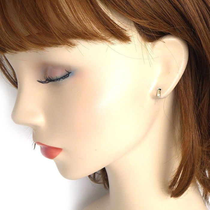 Elegant Oval Link Diamond Earrings in 18K Yellow Gold