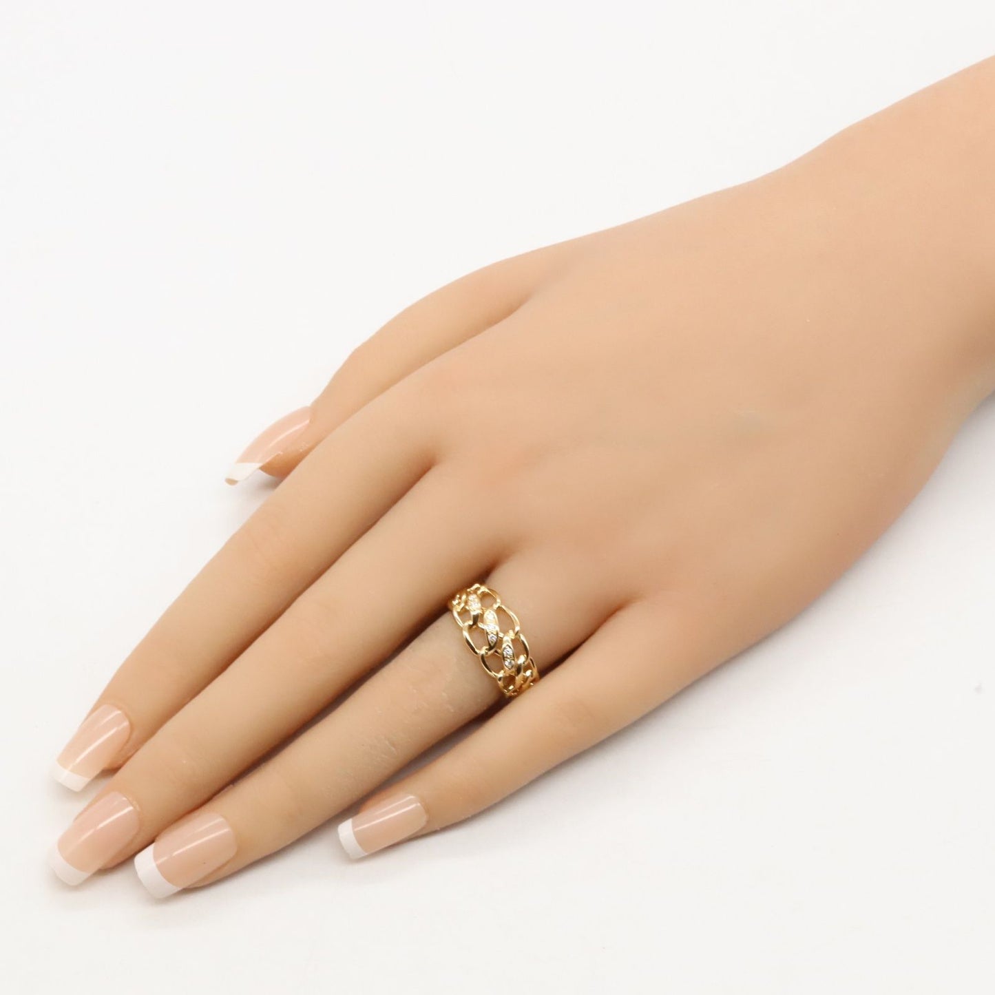 TASAKI K18 Yellow Gold Diamond Ring - Exquisite Elegance