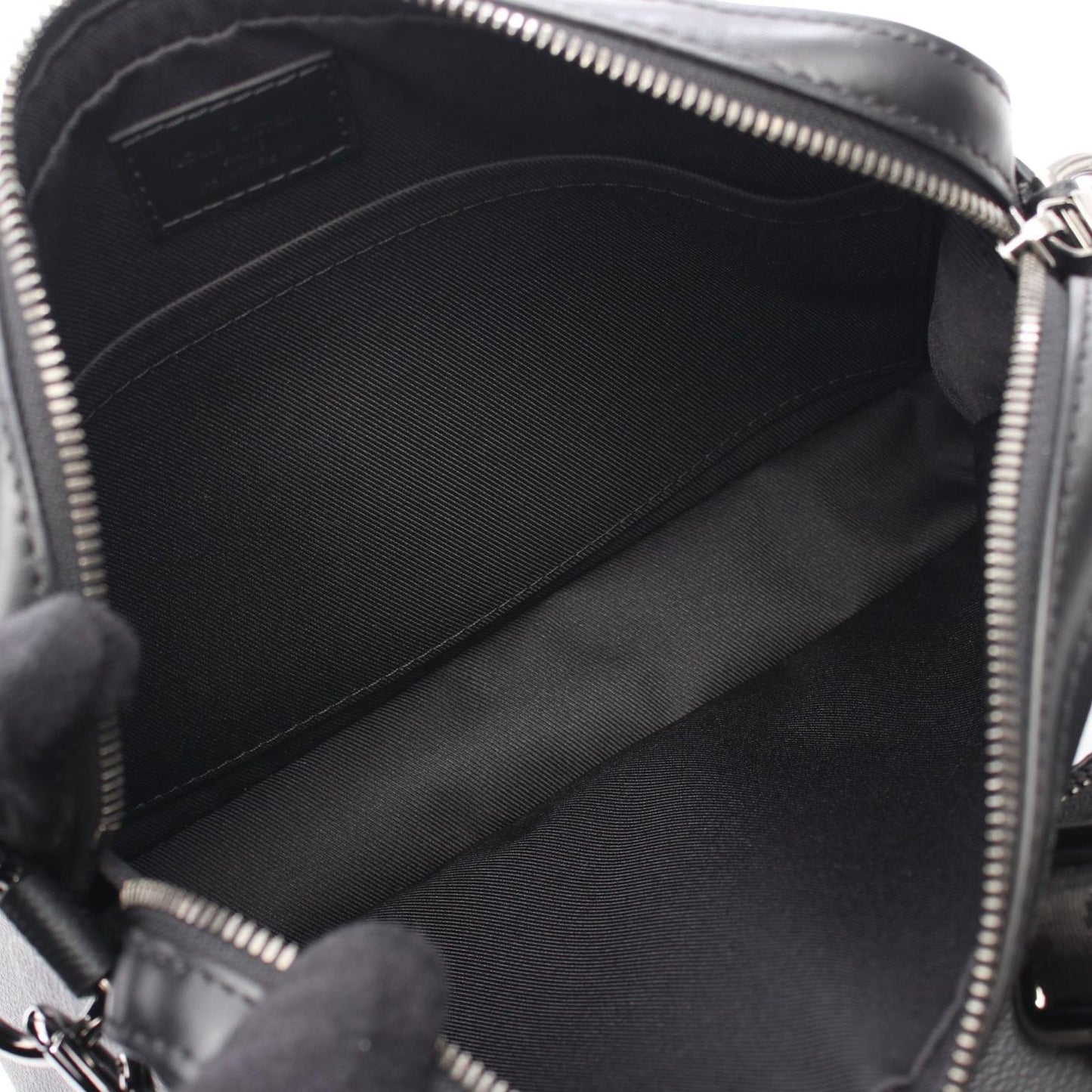 Louis Vuitton Trio Messenger Bag Monogram Eclipse - Exquisite Craftsmanship