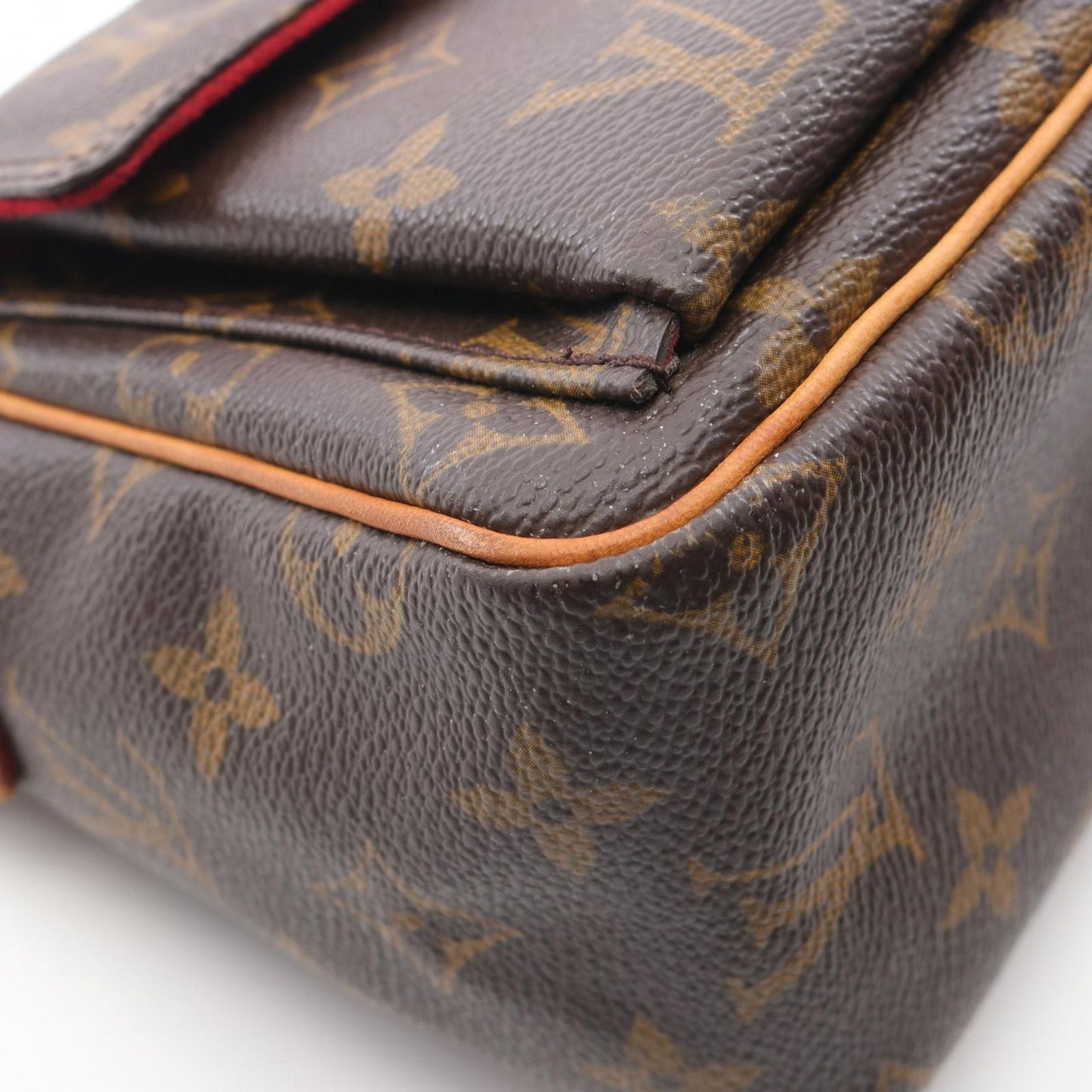 Louis Vuitton Viva Cite PM Shoulder Bag - Timeless Elegance