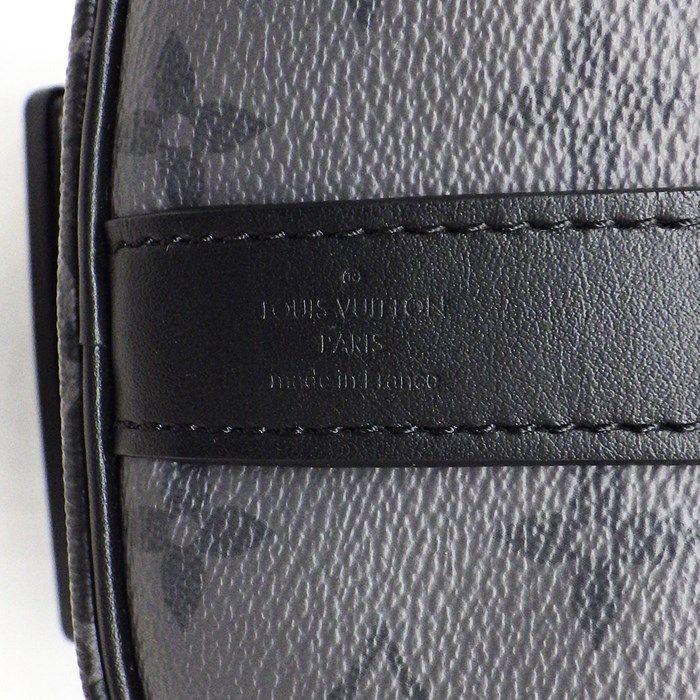 Louis Vuitton Keepall Bandoulière 25 Monogram Eclipse Canvas
