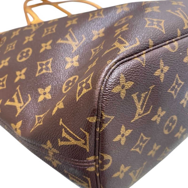 Louis Vuitton Neverfull MM Monogram Tote - Timeless Elegance