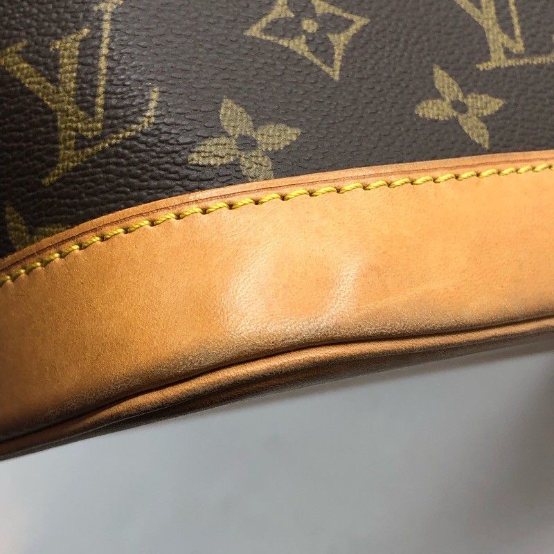 Louis Vuitton Alma M51130 Monogram Canvas Handbag - Timeless Elegance