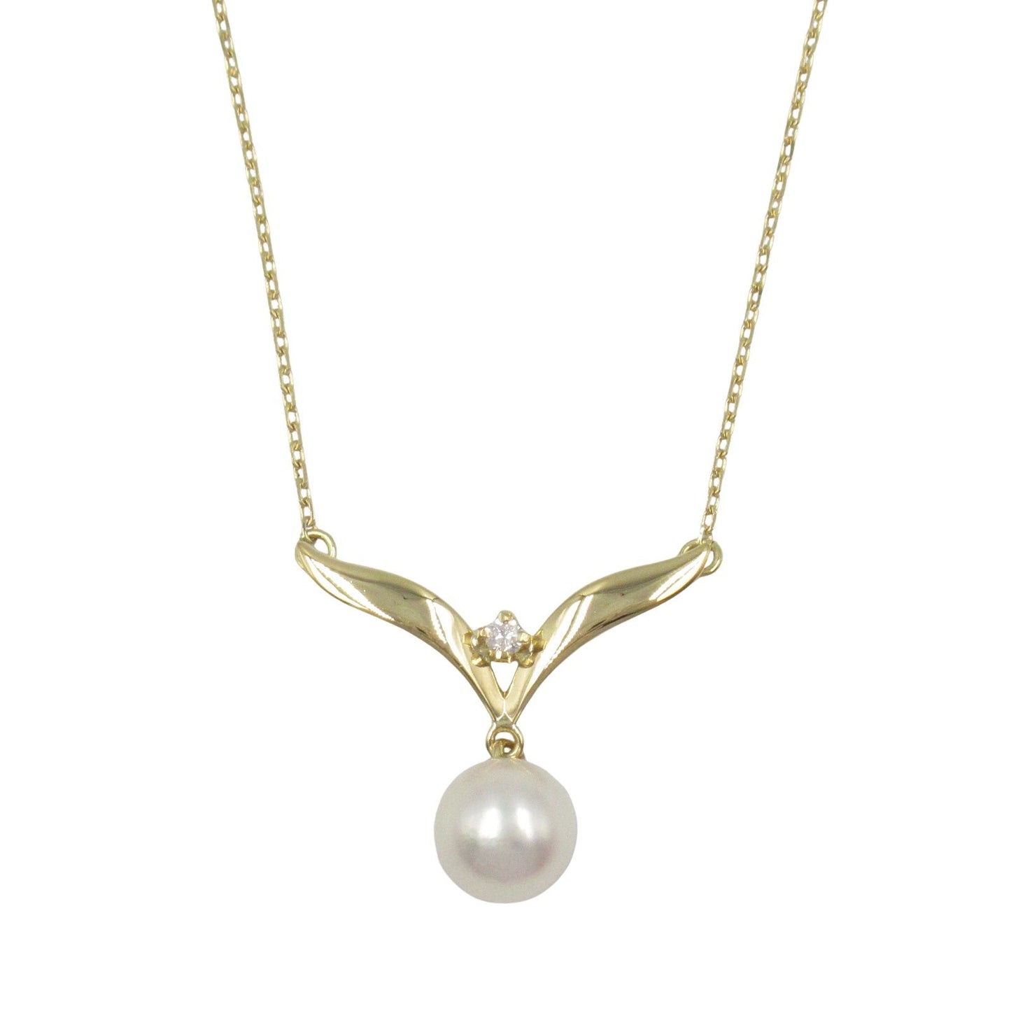 MIKIMOTO Pearl Necklace with Diamonds in 18K Yellow Gold