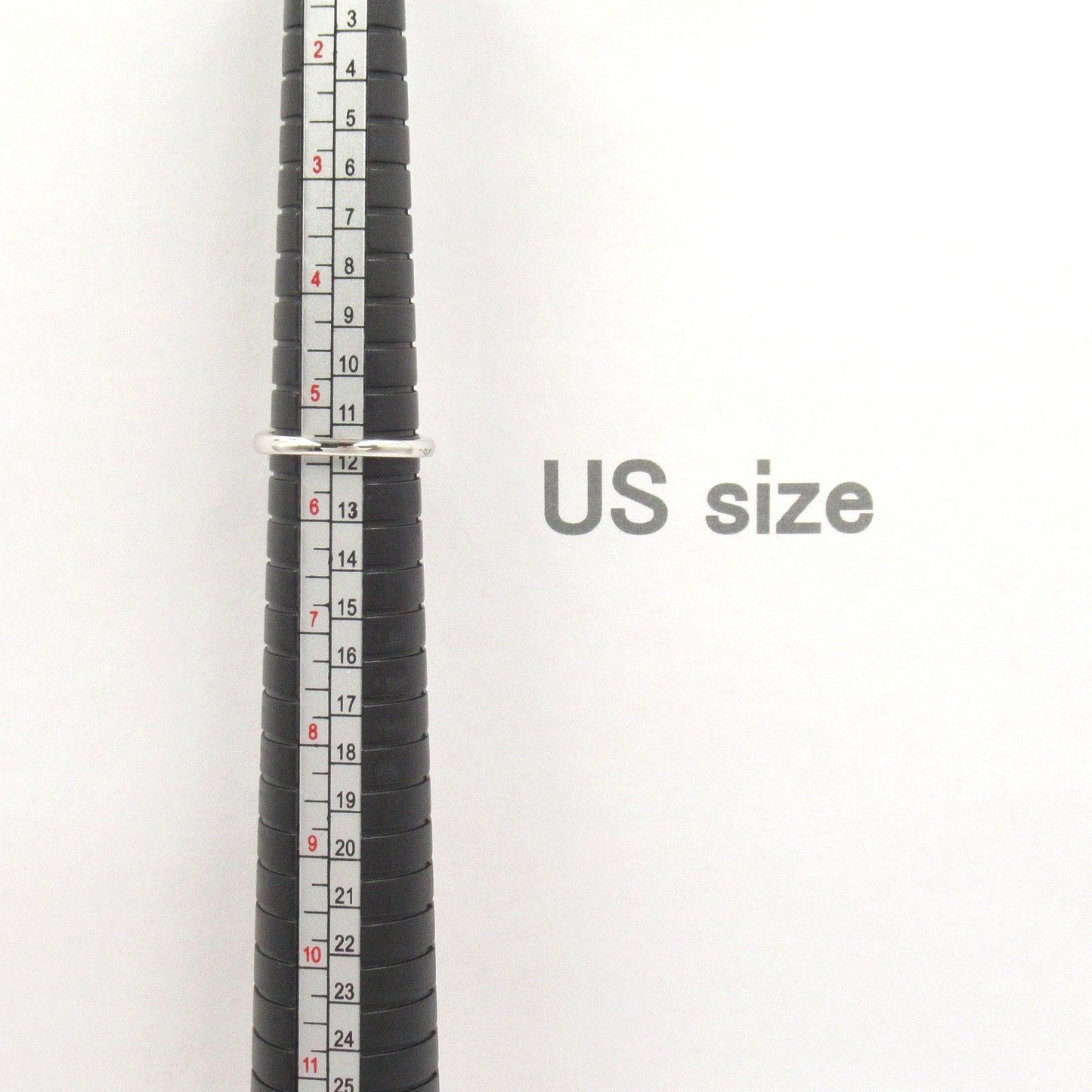 Exquisite Emerald and Diamond Ring in Platinum - #10