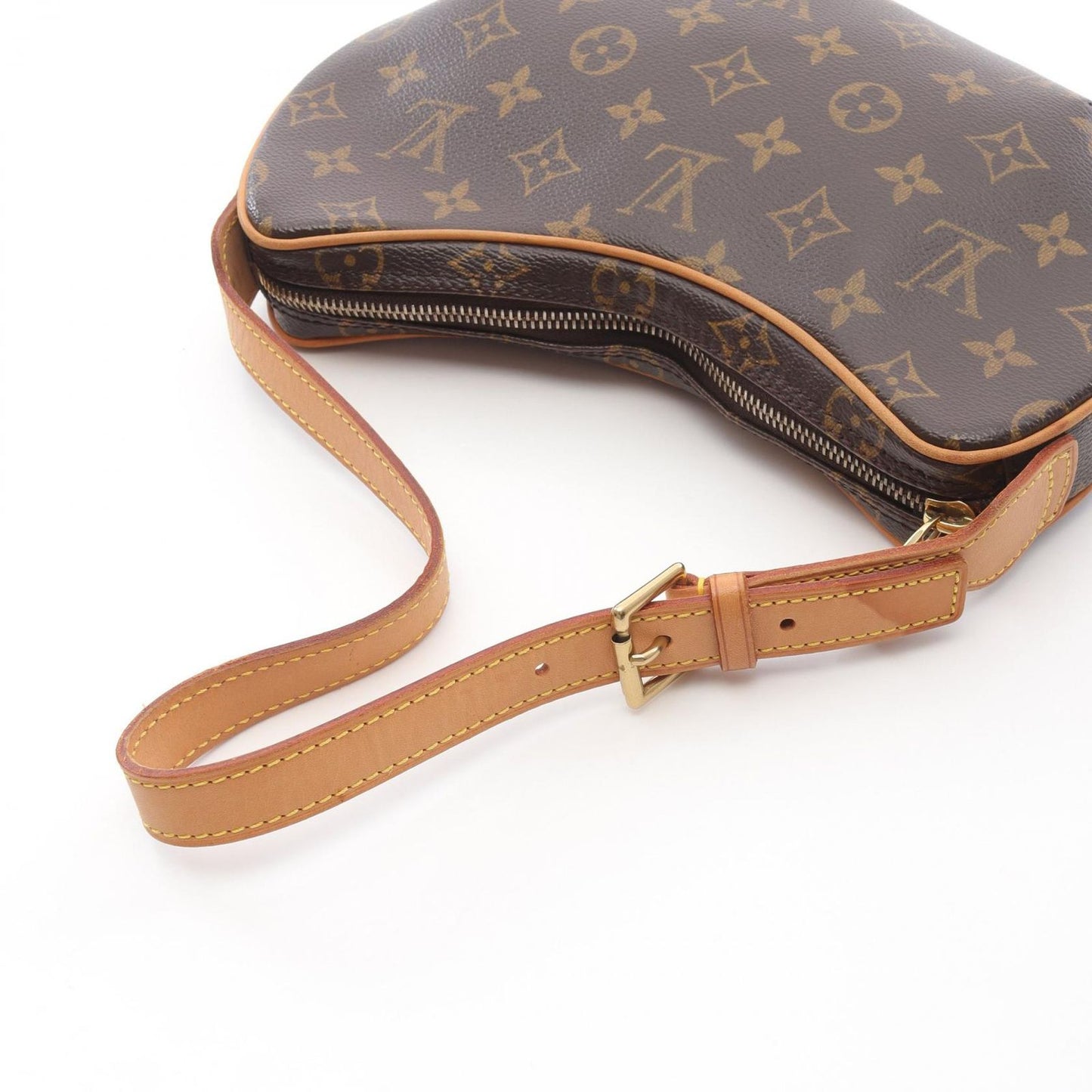 Louis Vuitton Monogram Croissant Shoulder Bag - Timeless Elegance