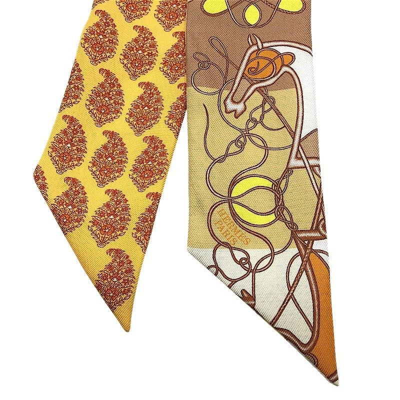HERMES Twilly Coup de Fouet au Bloc Multicolor Silk Scarf