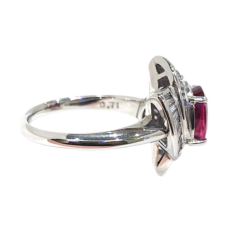 TASAKI Platinum 900 Ruby and Diamond Ring - Exquisite Craftsmanship