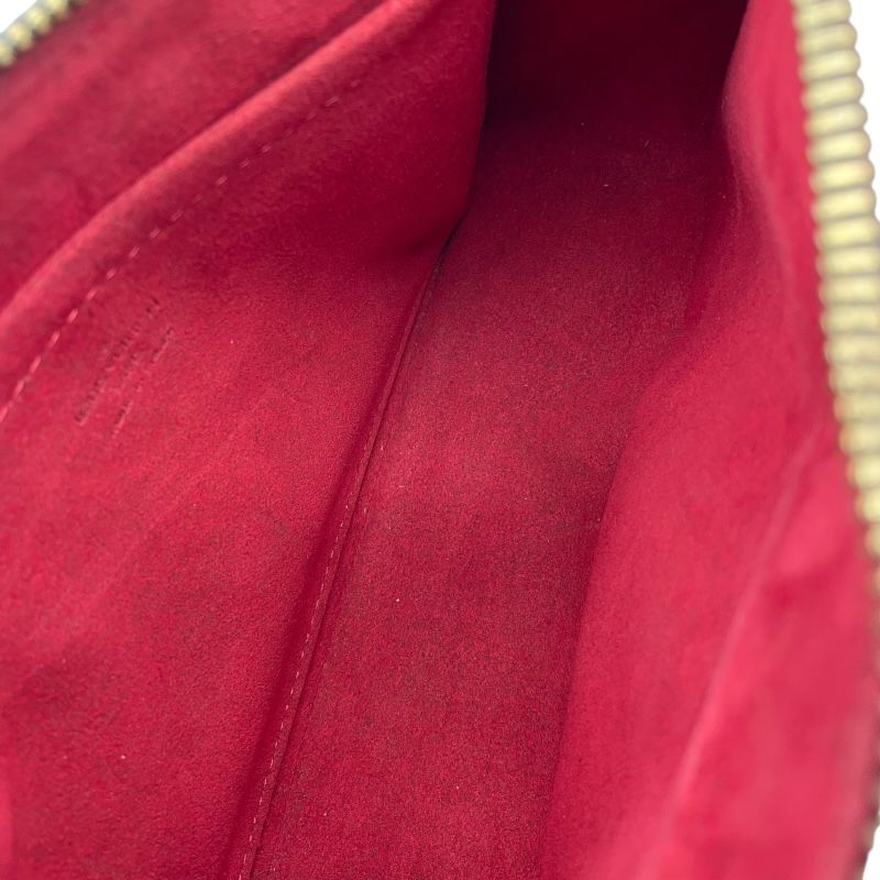 Louis Vuitton Ravello GM Damier Canvas Shoulder Bag - Exquisite Craftsmanship