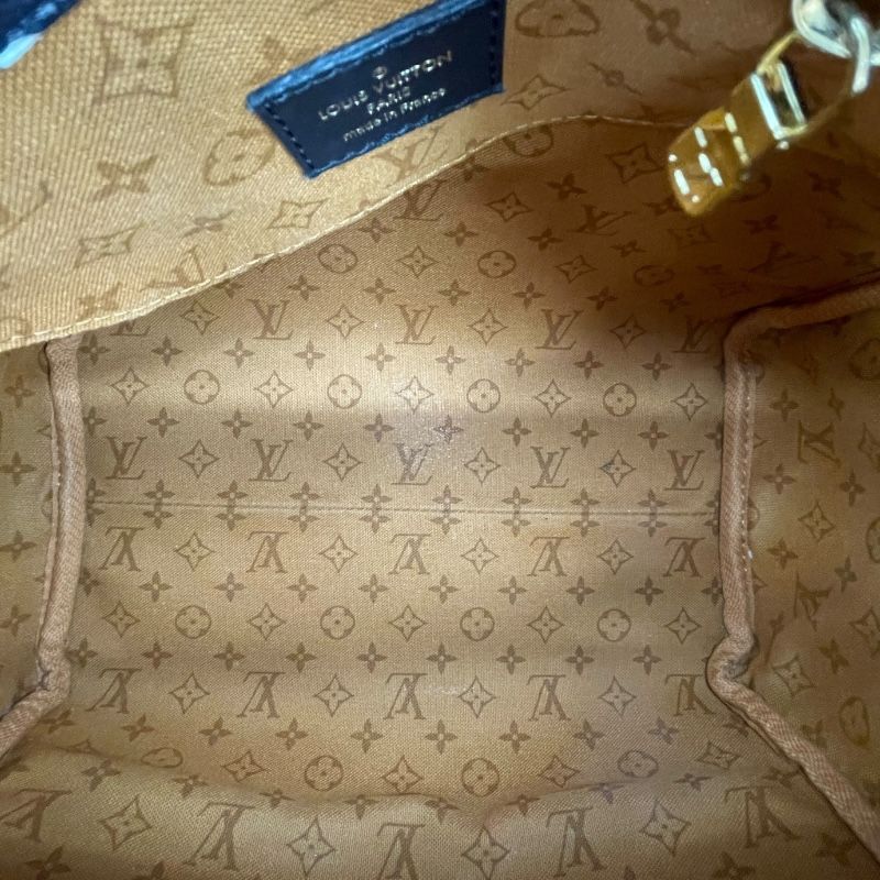 Louis Vuitton Speedy Bandoulière 25 in Crème Caramel - Timeless Elegance