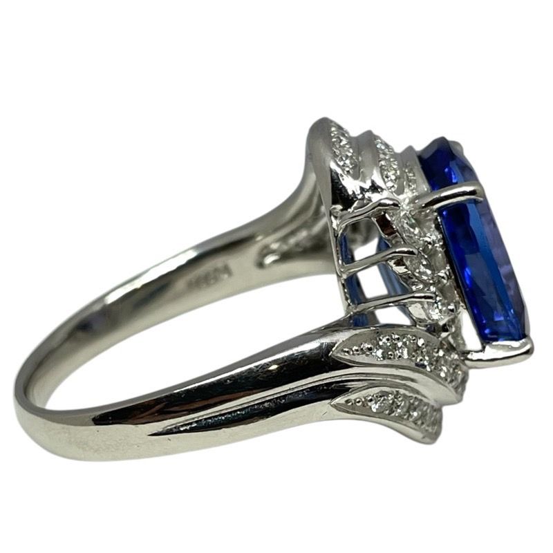 Exquisite Tanzanite Ring in Platinum with Diamonds - 7.61ct