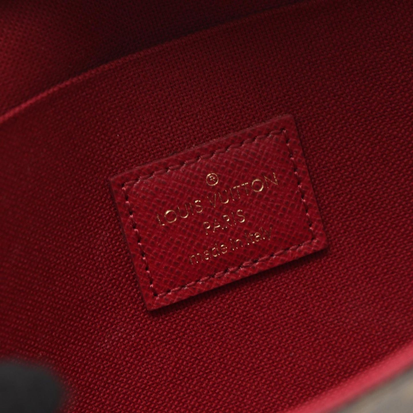 Louis Vuitton Pochette Felicie Shoulder Bag - Fuchsia PVC Canvas