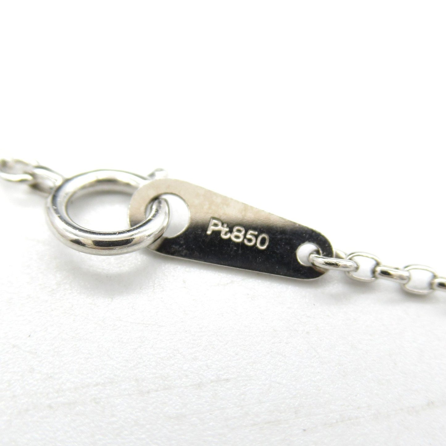 Exquisite JEWELRY Diamond Necklace in Platinum - 12.6g