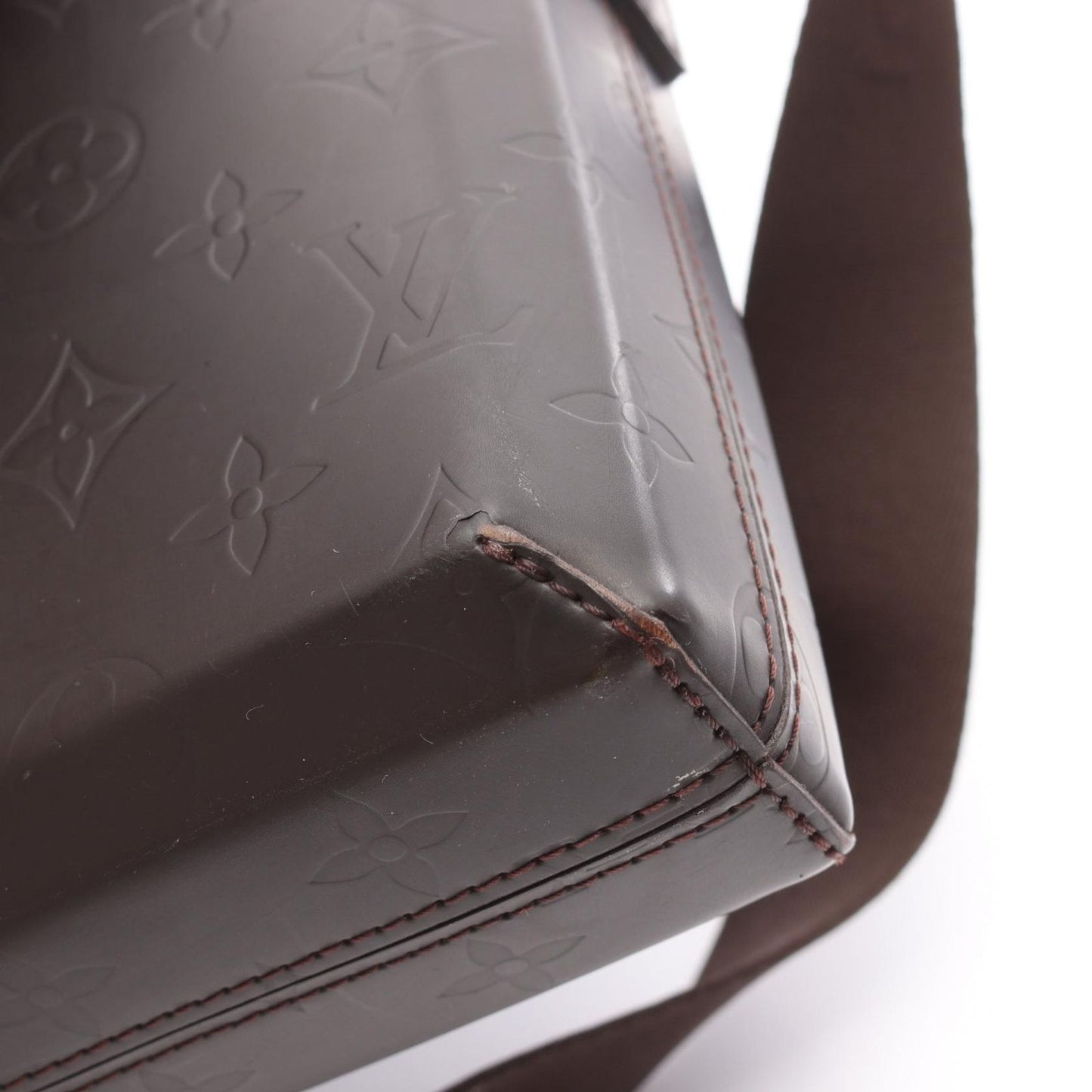 Louis Vuitton Bobby Monogram Glacé Café Shoulder Bag - Timeless Elegance