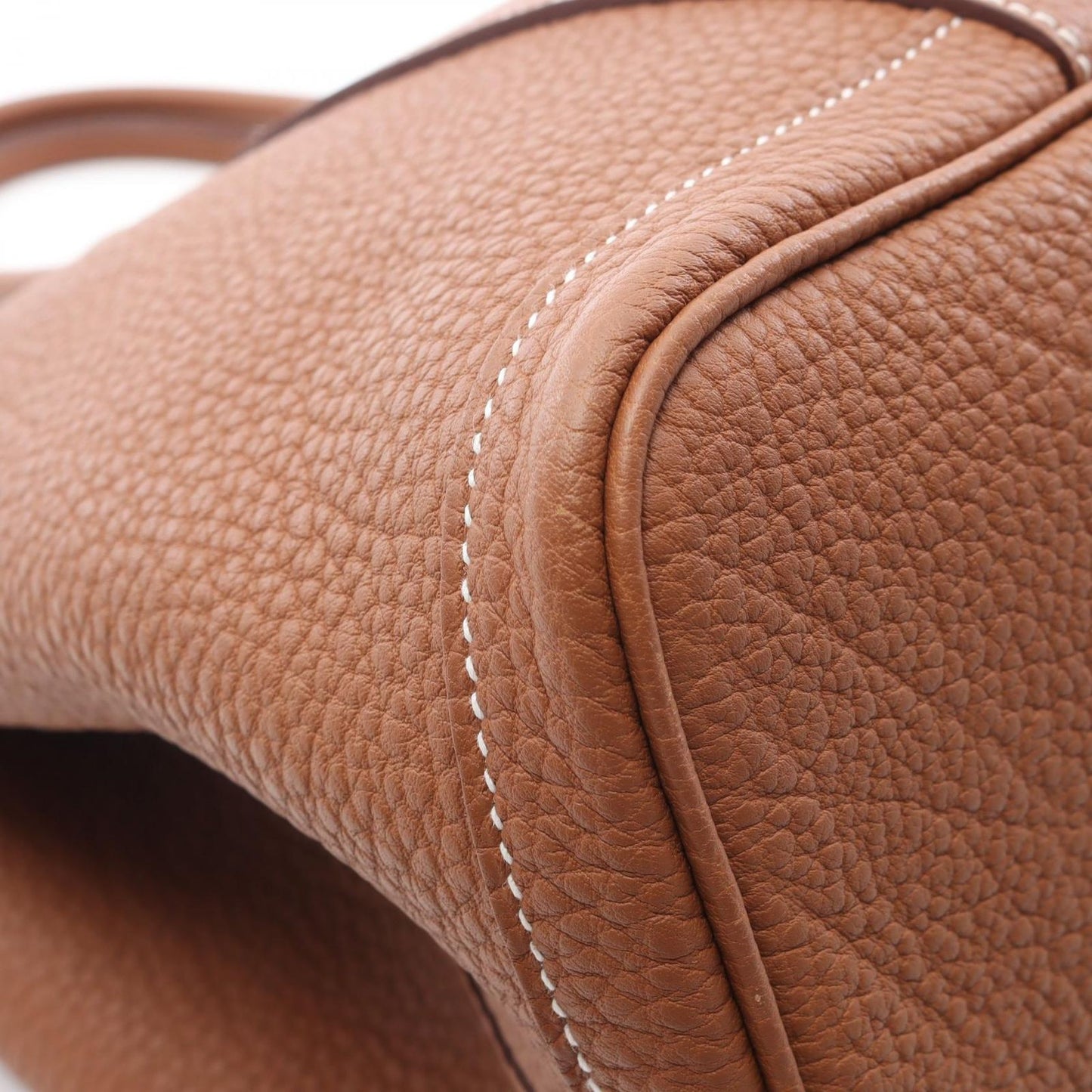 HERMES Garden Party PM Tote Bag in Gold Leather - Exquisite Craftsmanship