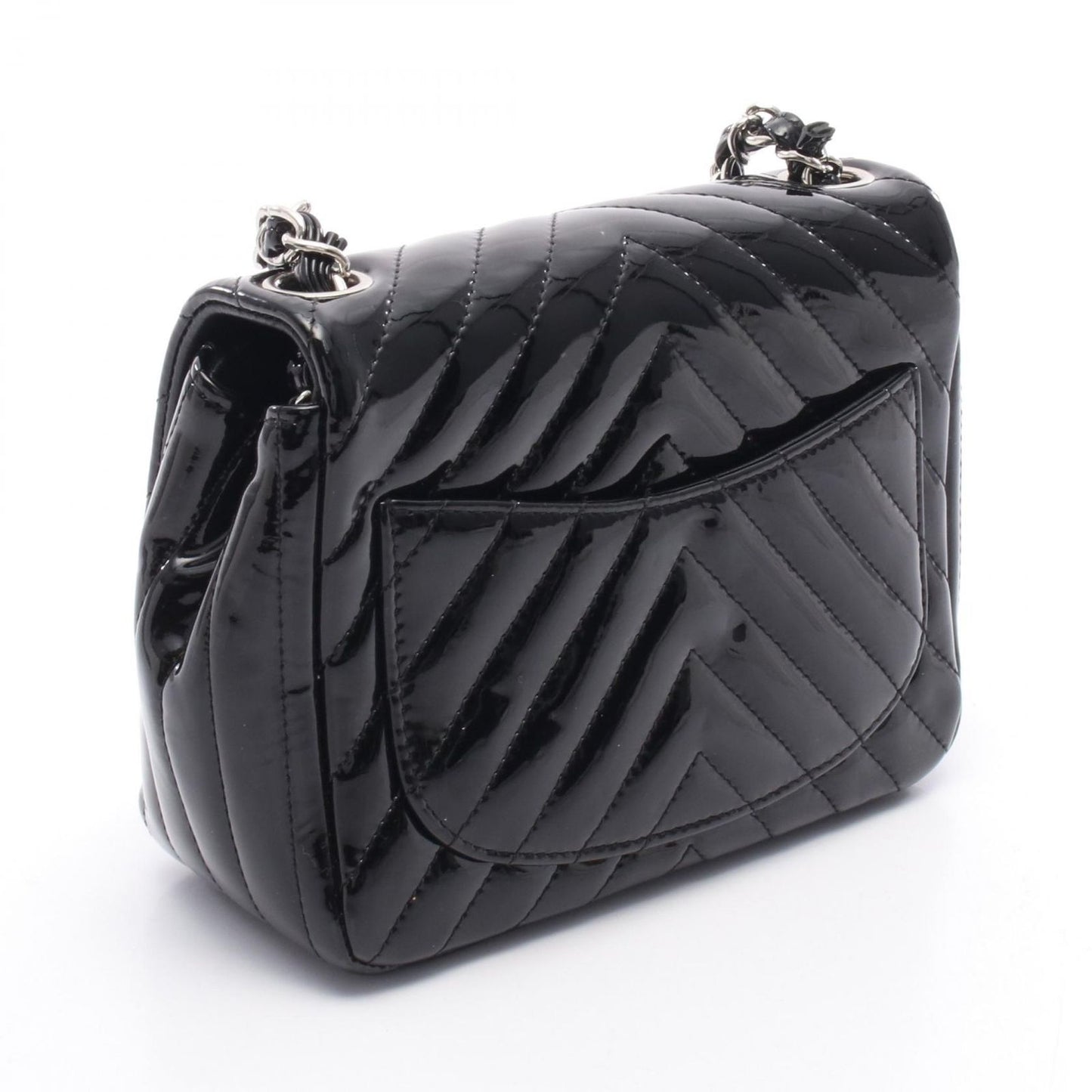 CHANEL Chevron V-Stitch Shoulder Bag in Black Patent Leather