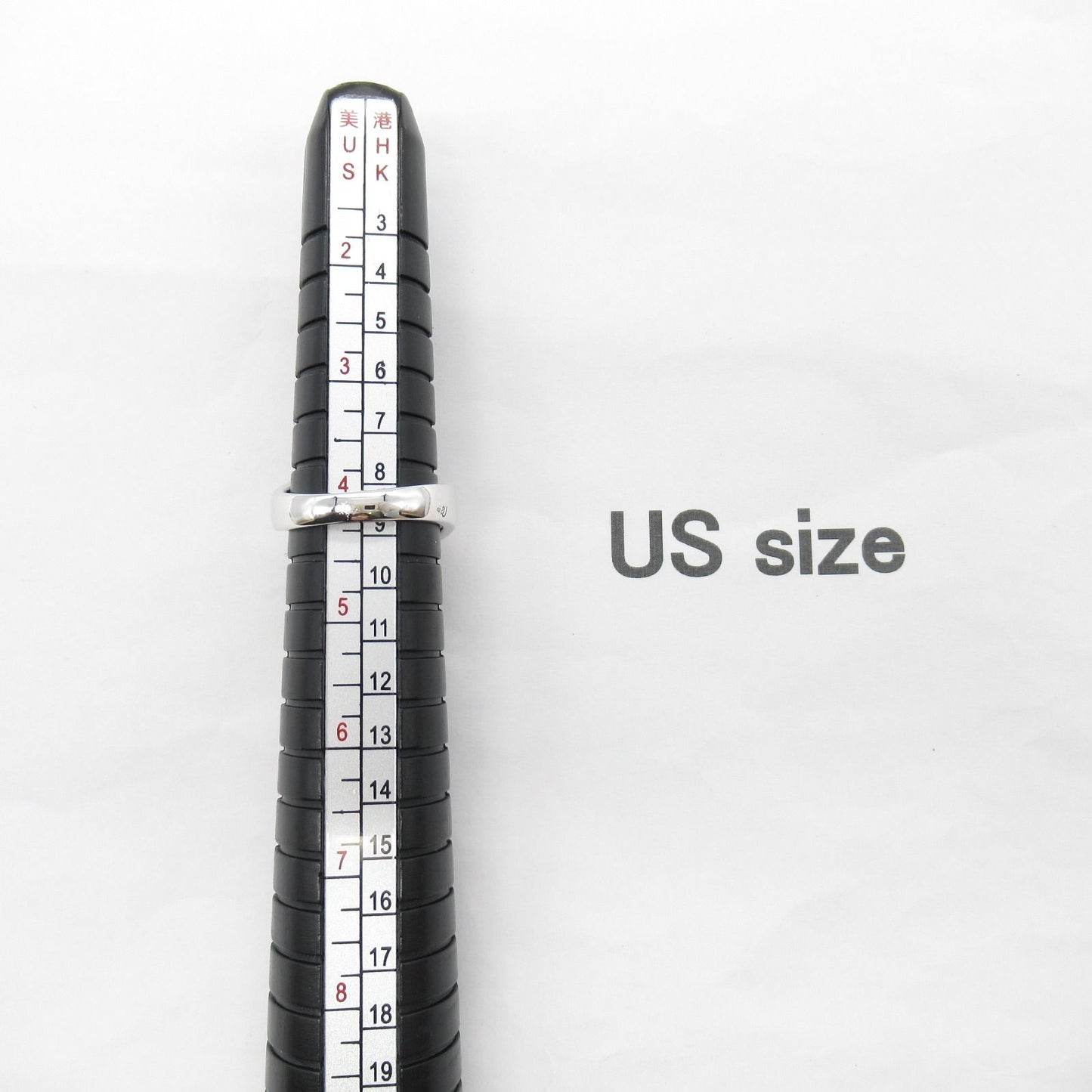 Exquisite Ruby and Diamond Ring in K18 White Gold