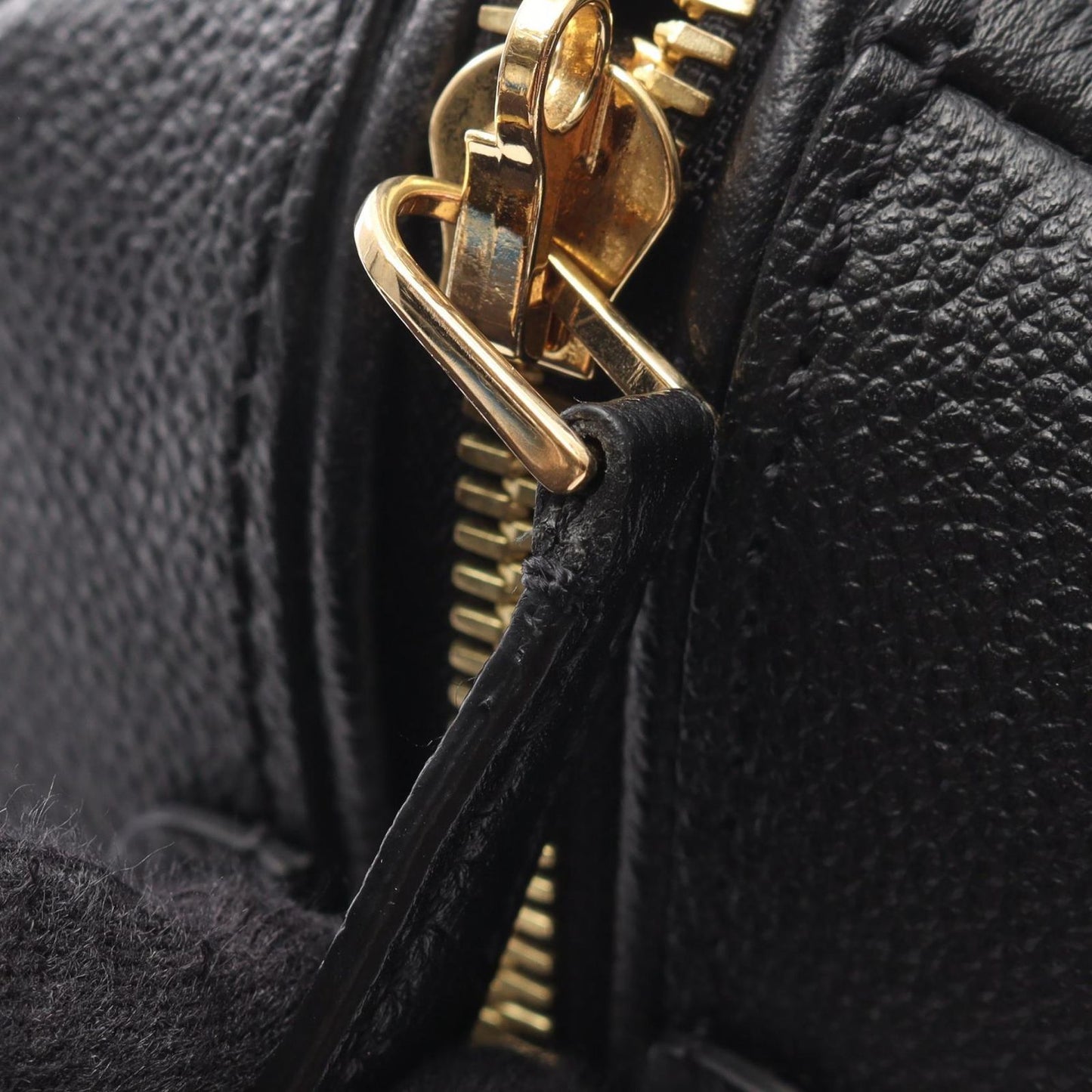 Louis Vuitton Speedy Bandoulière 25 NM Handbag in Noir Leather