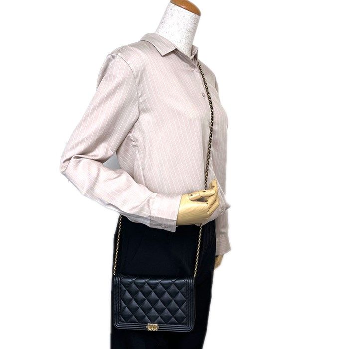 Chanel Boy Chanel Chain Wallet AP1117 - Black Caviar Skin 2017