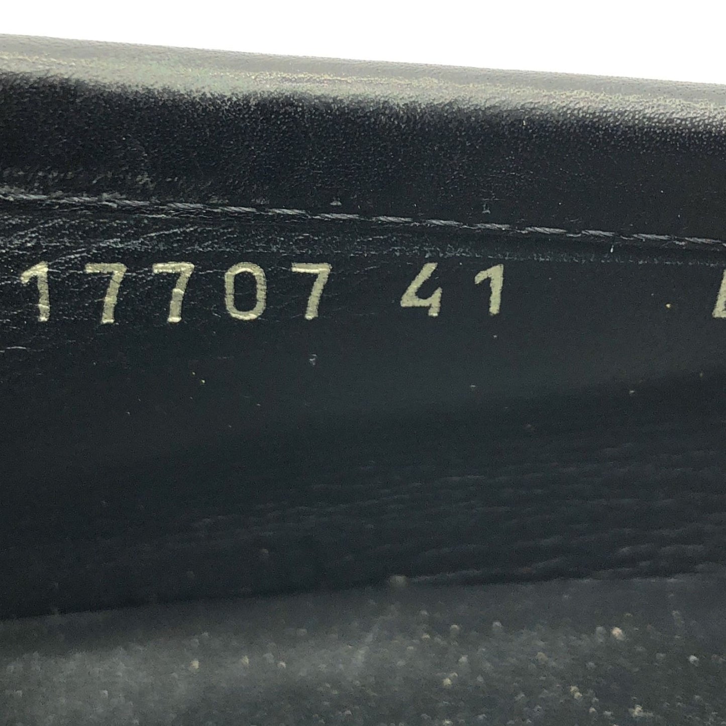 GUCCI Black Leather Driving Shoes - Timeless Elegance