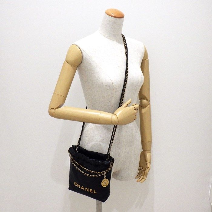 Chanel 22 Mini AS3980 Handbag in Black Shiny Calfskin