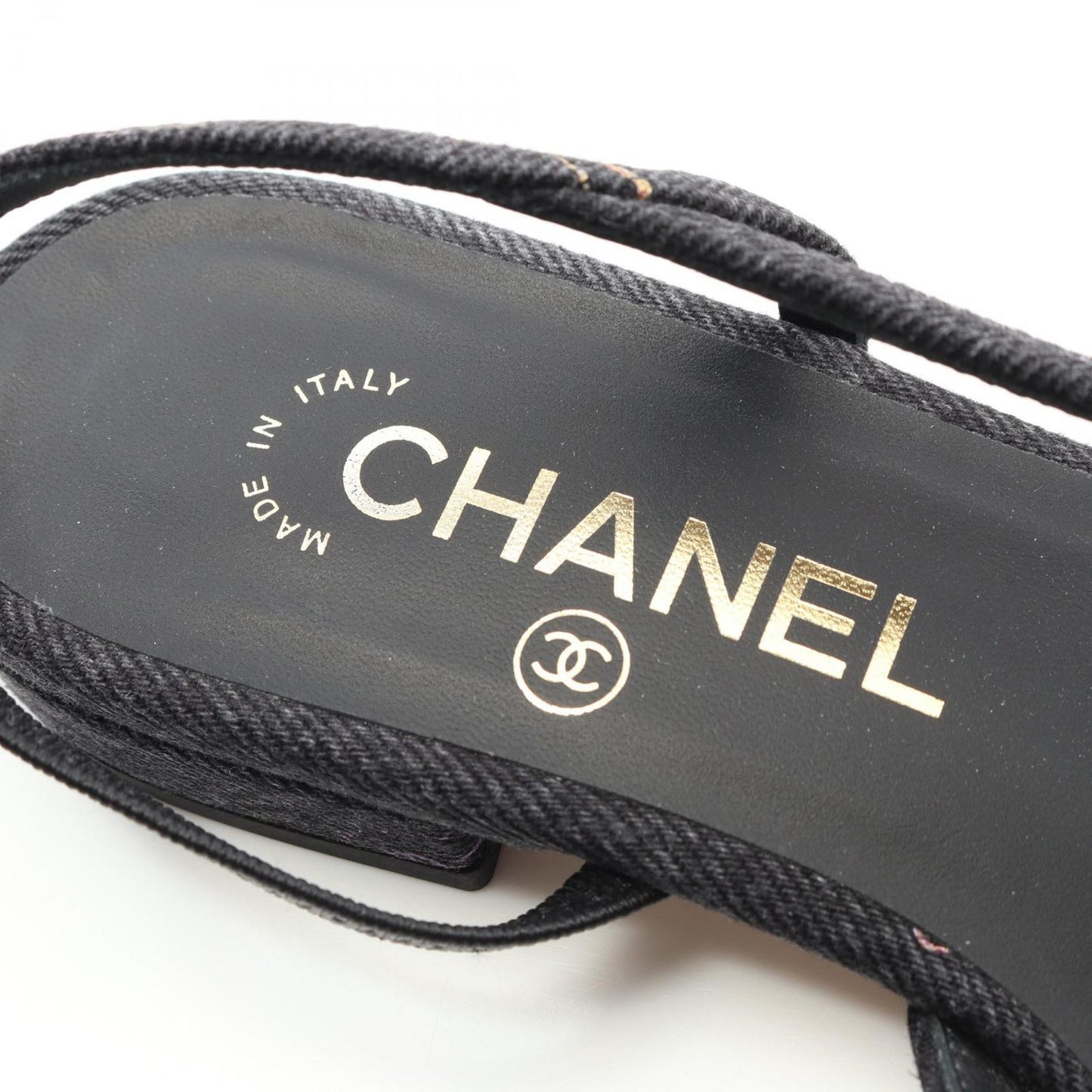 CHANEL Denim Pumps G31319 - Exquisite Elegance in Gray