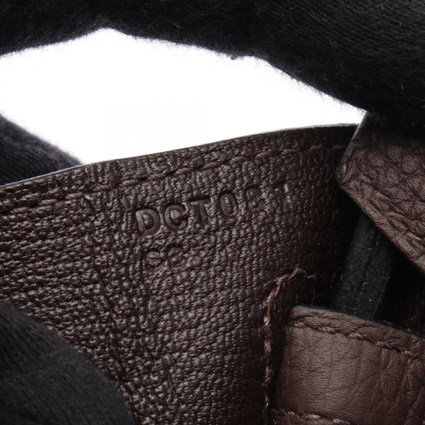 HERMES Birkin 25 Chocolate Handbag - Exquisite Craftsmanship