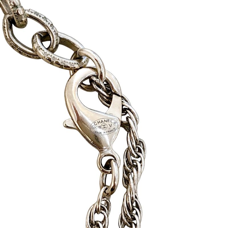 CHANEL Coco Mark Pearl Necklace - Exquisite Gold Elegance