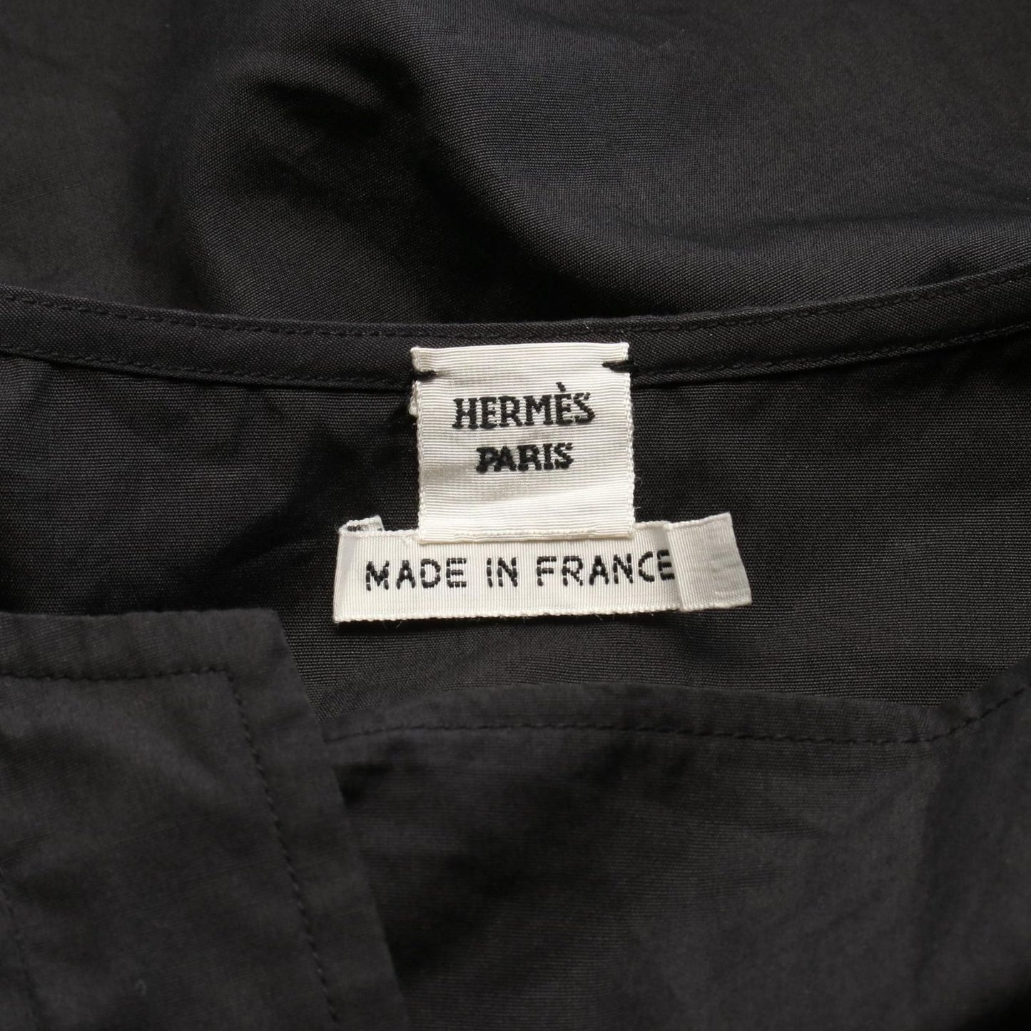 HERMES Black Cotton No-Collar Dress - Timeless Elegance