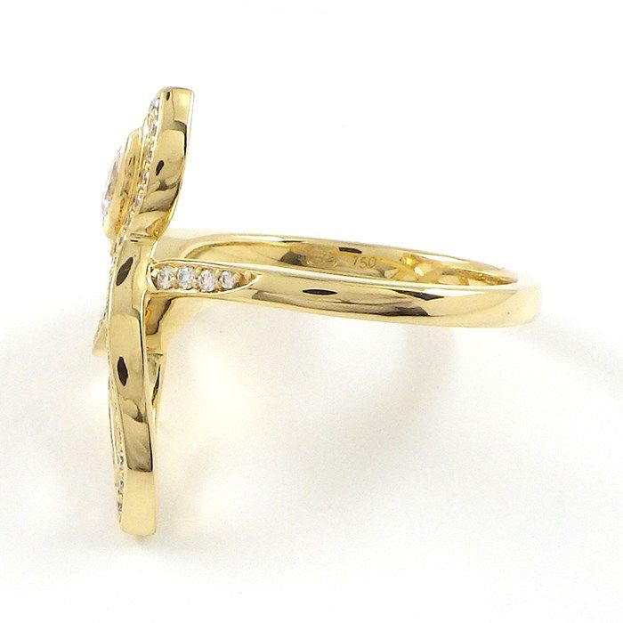 HARRY WINSTON Lily Cluster Ring with Marquise and Round Diamonds