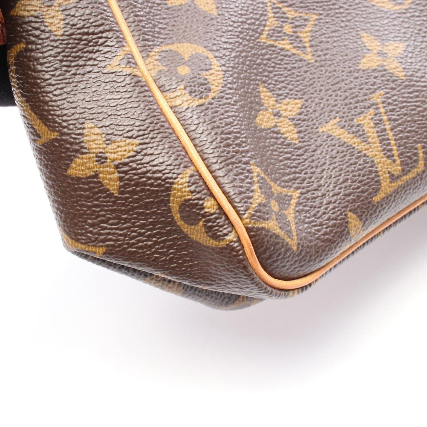 Louis Vuitton Viva Cite PM Monogram Shoulder Bag - Timeless Elegance