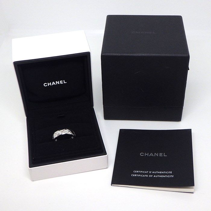 CHANEL Coco Crush Medium Ring in K18 White Gold - Size 21