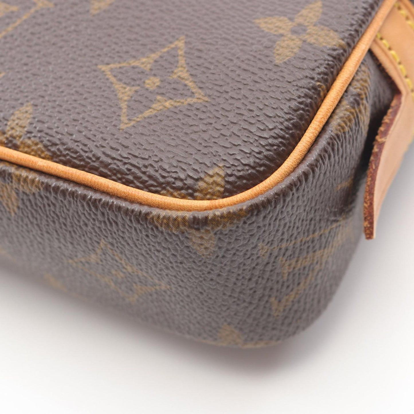 Louis Vuitton Monogram Marly Bandoulière Shoulder Bag - Exquisite Craftsmanship