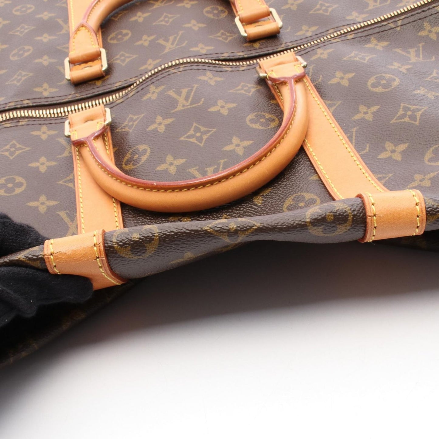 Louis Vuitton Monogram Keepall 55 Boston Bag - Timeless Elegance