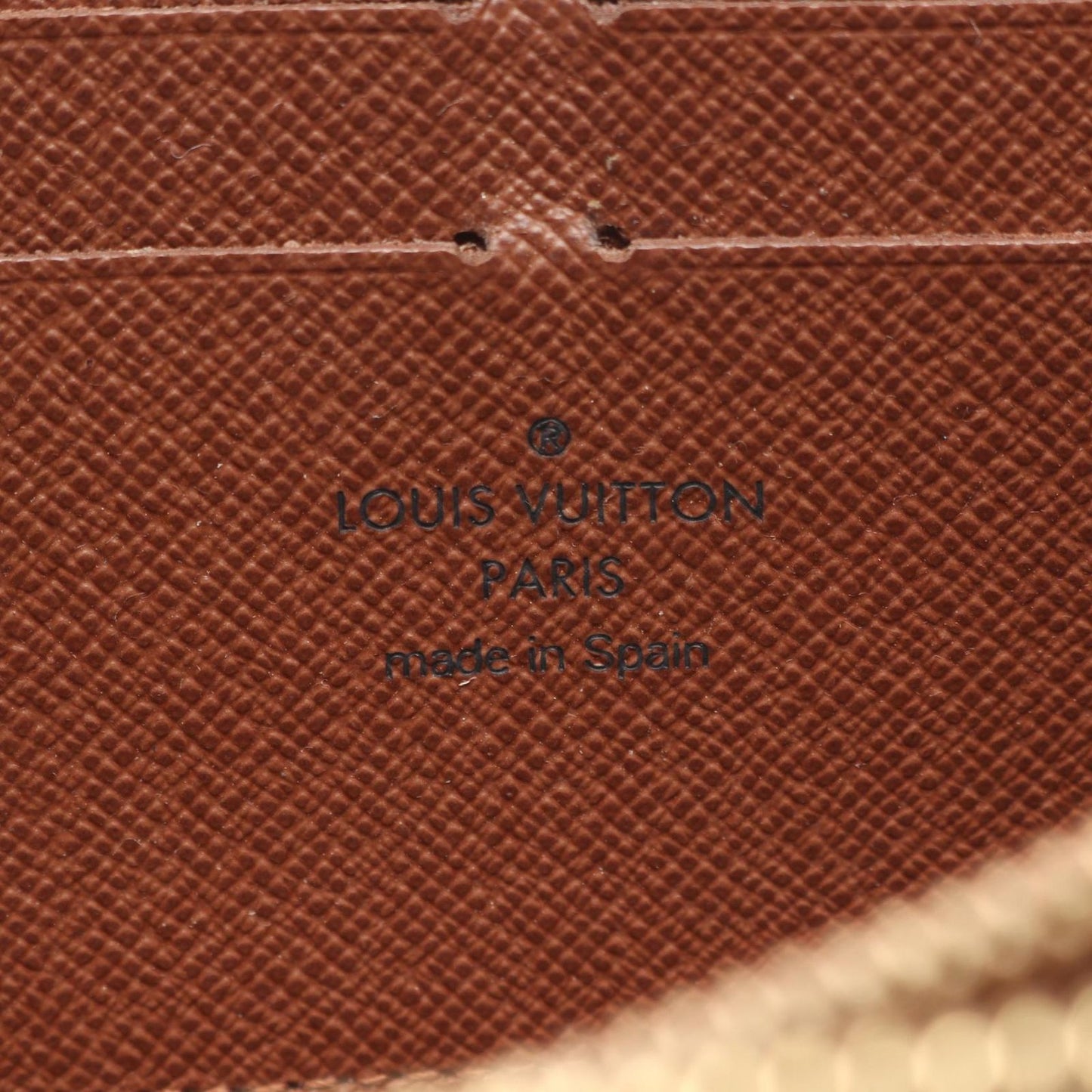 Louis Vuitton Monogram Zippy Wallet - Timeless Elegance