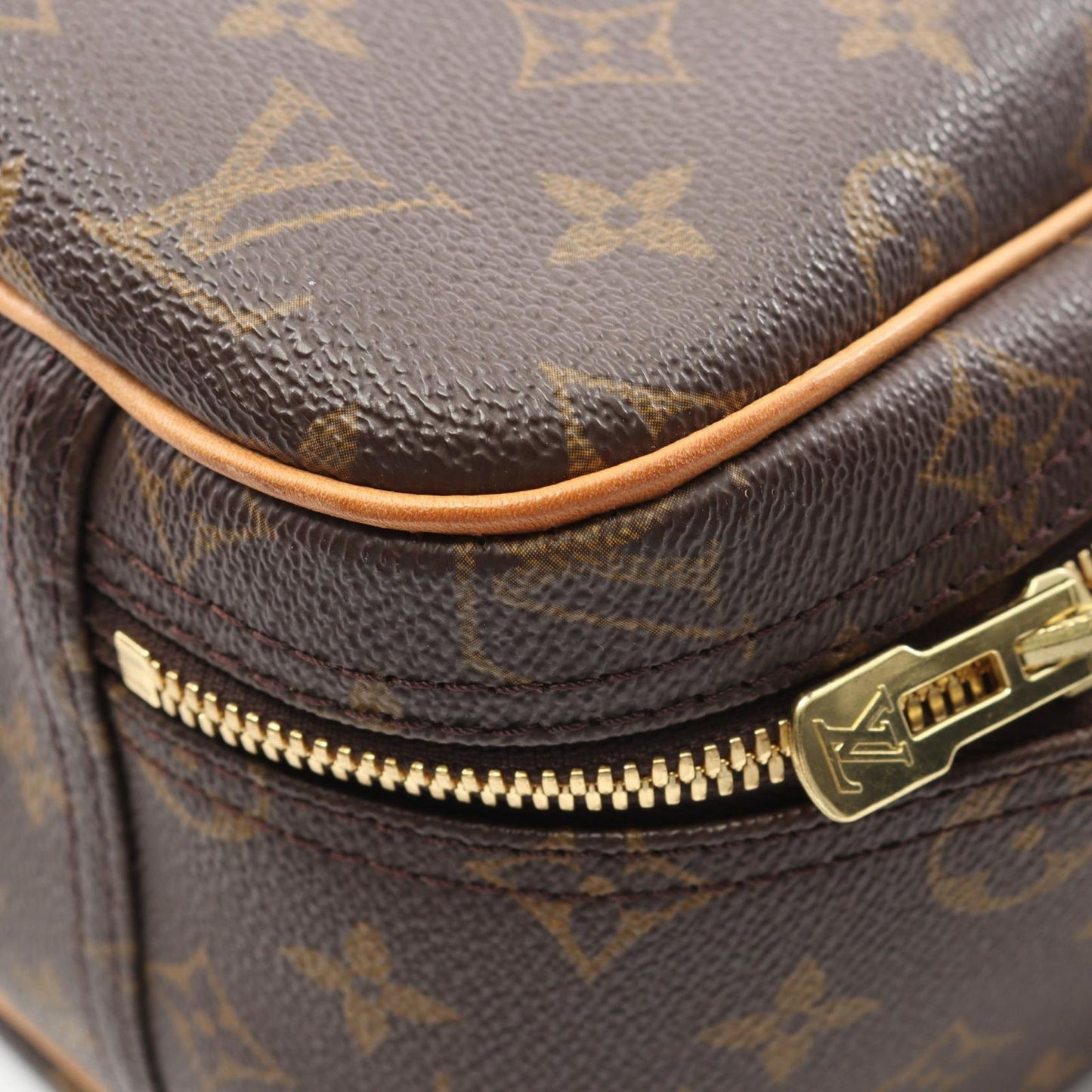Louis Vuitton Excursion Monogram Handbag - Timeless Elegance