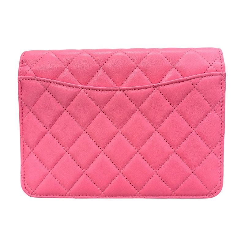 CHANEL Matelassé Chain Wallet AP3745 in Pink Lambskin
