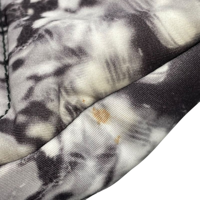 PRADA Nylon Body Bag 2VZ092 in Grey/White - Exclusive Men's Accessory