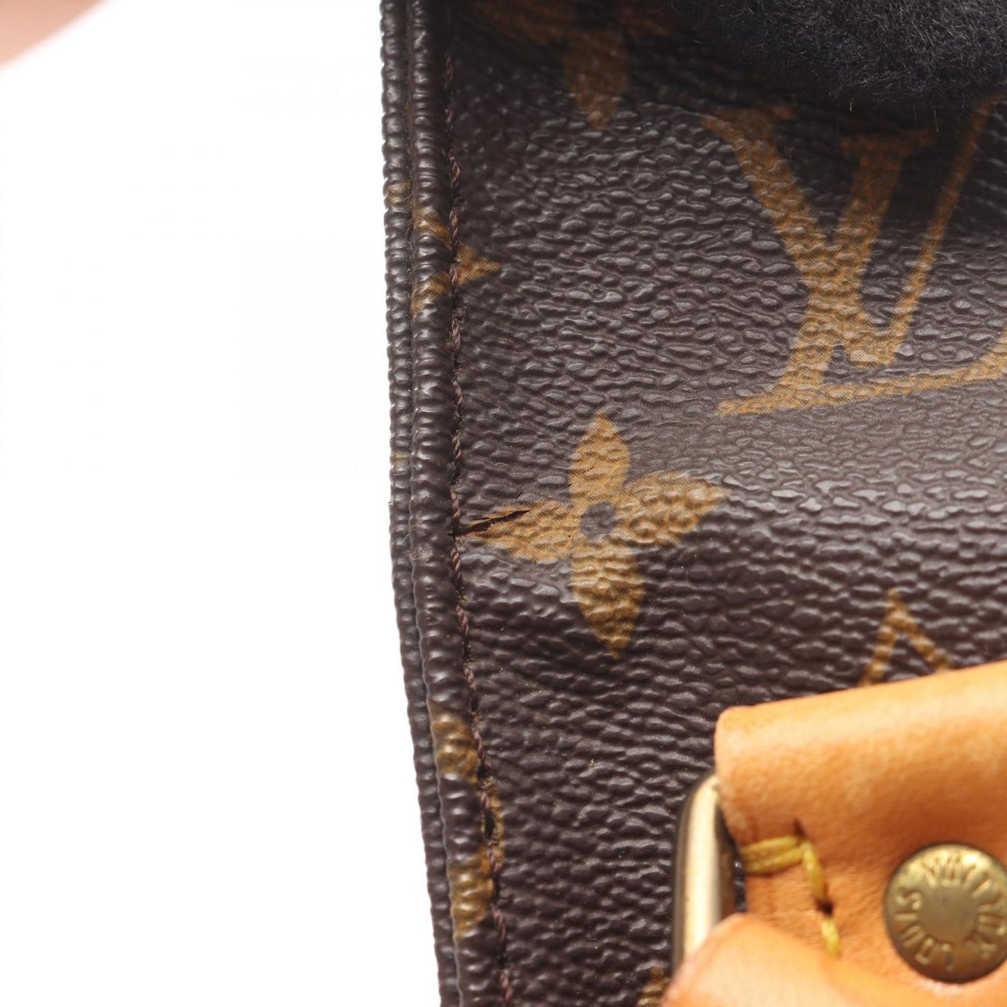Louis Vuitton Monogram Canvas Cartouchière MM Shoulder Bag