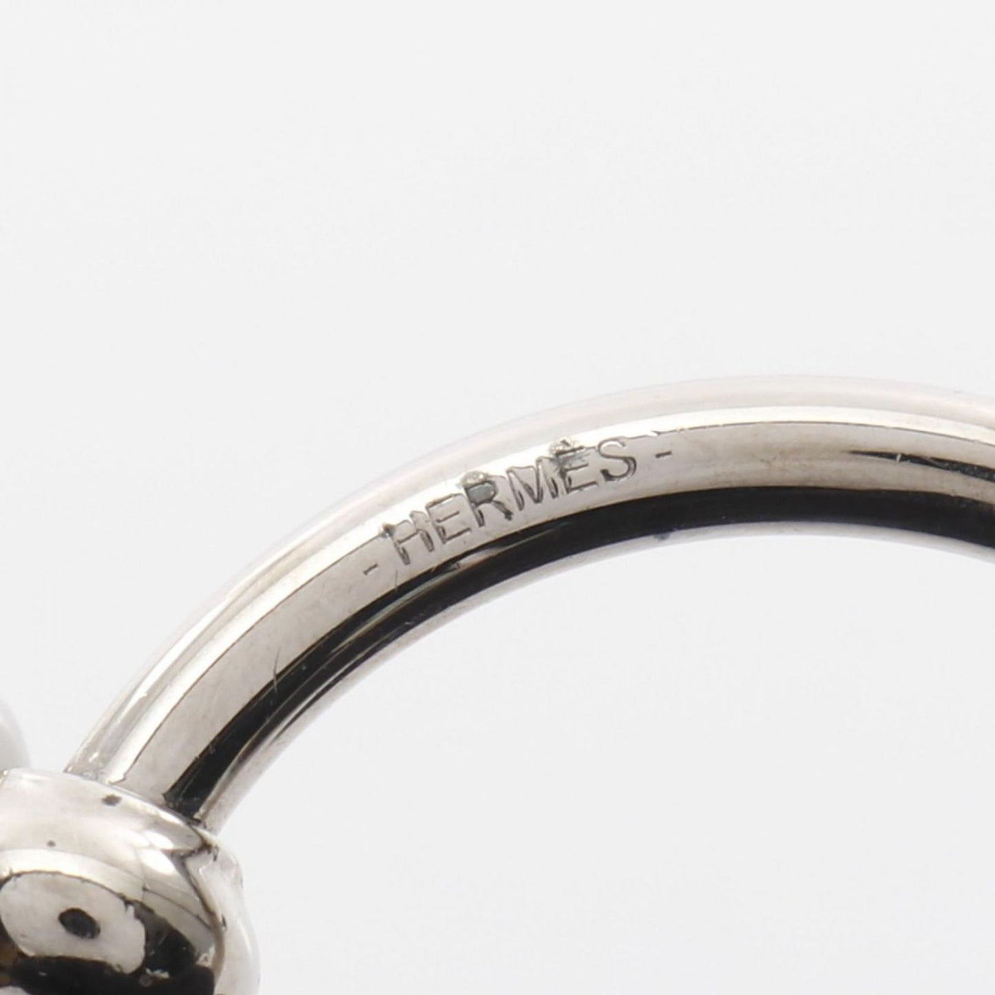 HERMES Grand Loop Earrings in Gold-Plated Leather - Timeless Elegance