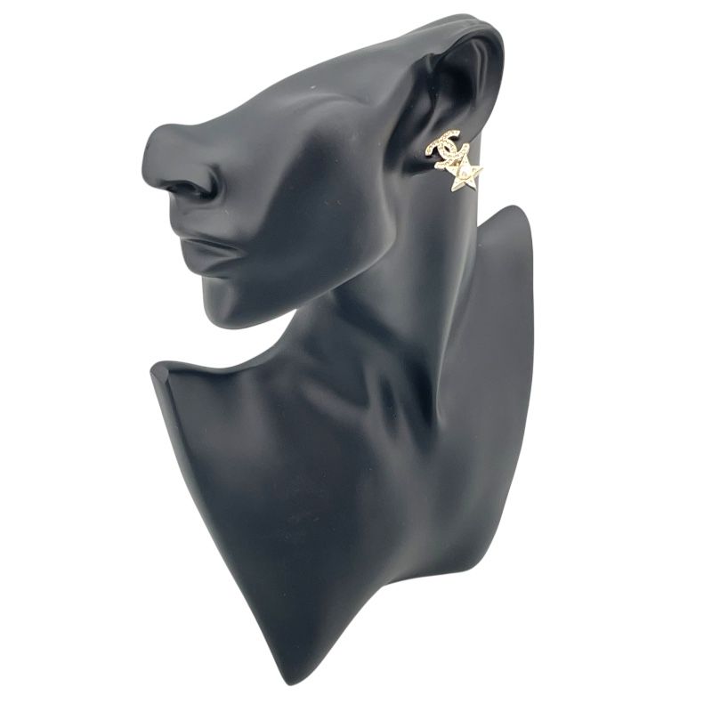 CHANEL Coco Mark Silver GP & Faux Pearl Earrings - Timeless Elegance