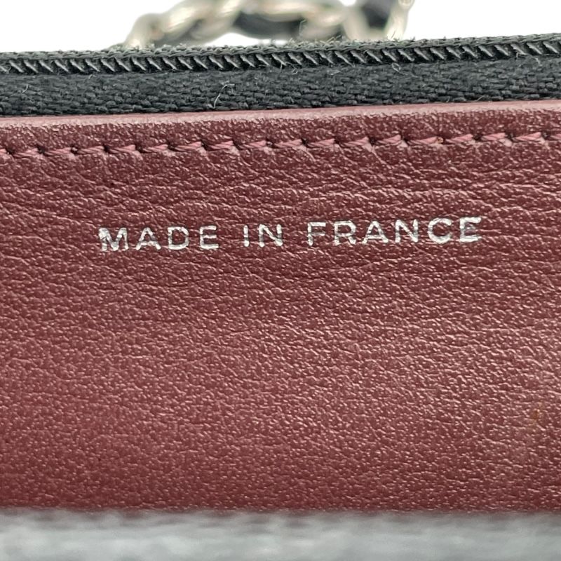 CHANEL Matelassé Chain Shoulder Bag AP0250 - Black Caviar Skin