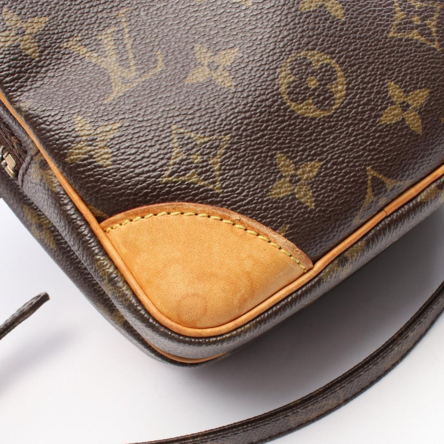 Louis Vuitton Monogram Amazon Shoulder Bag - Timeless Elegance