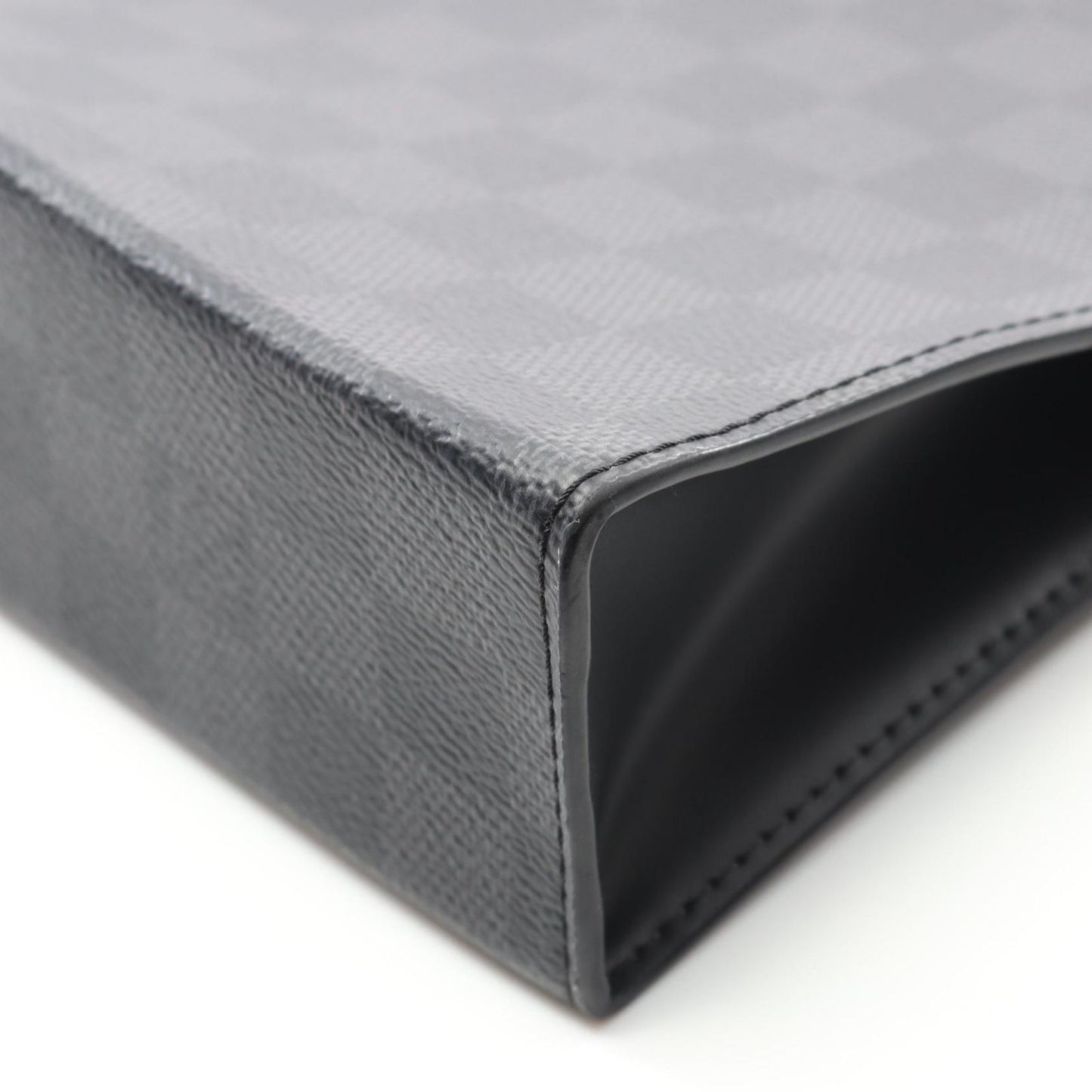 Louis Vuitton Pochette Voyage MM Damier Graphite Clutch Bag