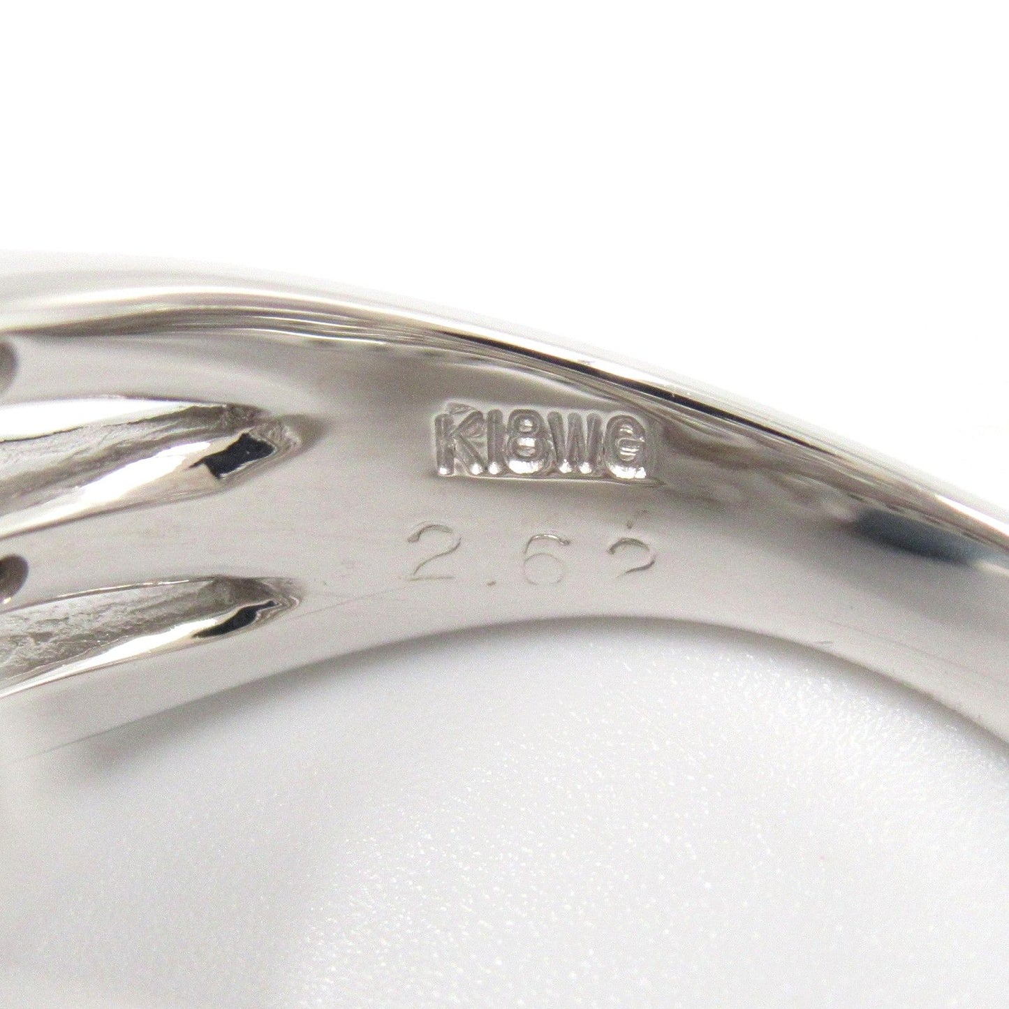 Exquisite K18WG Diamond Ring - 2.62ct Luxury Jewelry